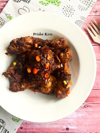 Resep Ayam Pedas Hitam Manis Enak
