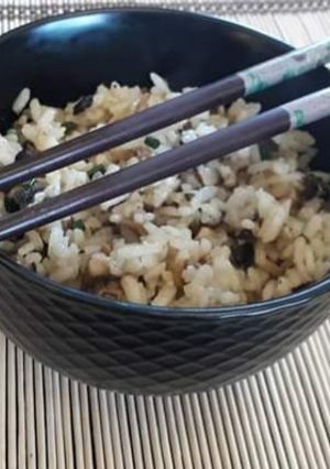 Une photo de Riz sauté aux champignons
