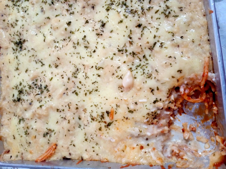 Langkah Mudah untuk Membuat Baked spaghetti Bolognese with bechamel sauce by Mommy Nona, Enak Banget