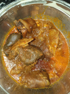 A picture of Frayed yam with ram head soup.