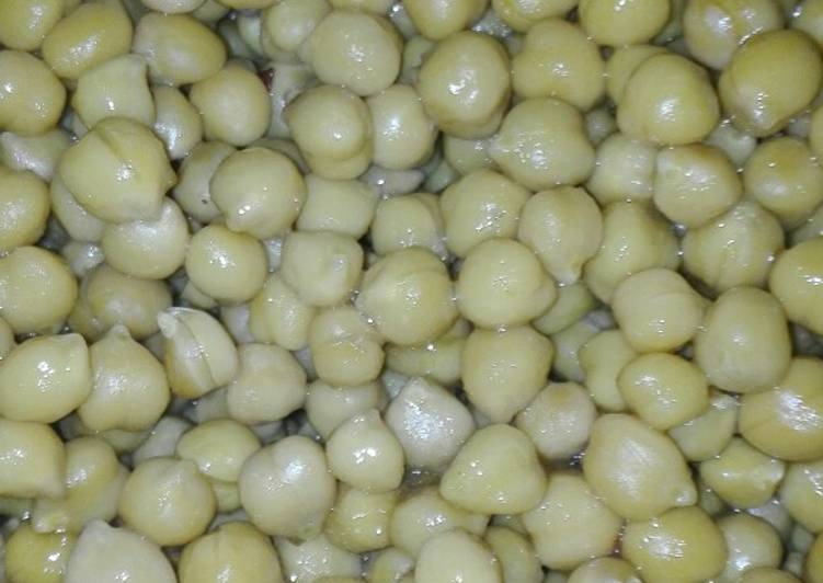 Step-by-Step Guide to Make Quick Boiled White chickpeas