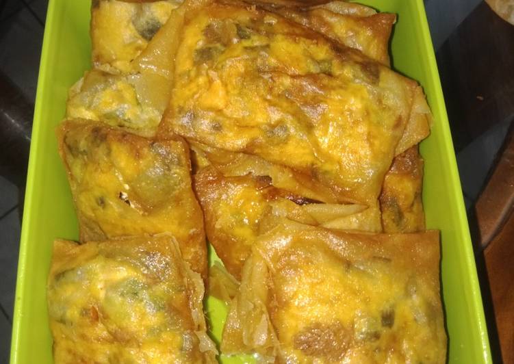 makanan Martabak telor isi tahu Anti Gagal