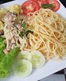 Ăn Chay Spaghetti(mỳ ý) sốt kem và khoai nghiền