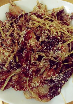 Hình của món Ếch đồng rang muối.