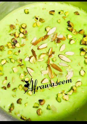 A picture of Lauki (kaddu) custard kheer.