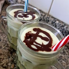 A picture of Avocado shake.