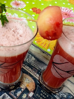A picture of Watermelon mint juice.