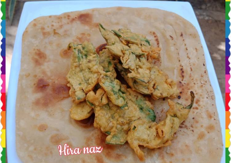 Recipe of Homemade PALAK PAKORAY With Paratha