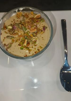 Una foto de Postre de Pistacho con Chocolate Blanco