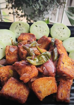 চিলি ব্রেড (Chili bread recipe in bengali) রেসিপির প্রধান ছবি