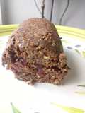 Salame vegano de cacao relleno con mermelada de frambuesa (sin azúcar añadida)