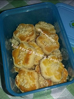 Foto resep Kue Kering Kacang Tanah Renyah Lezat