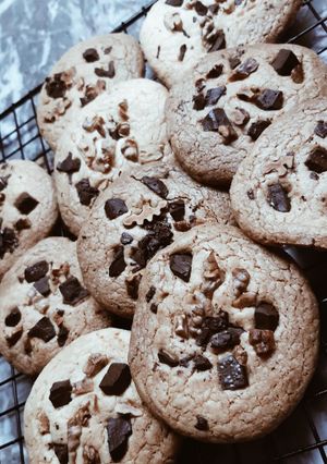 Una foto de Cookies de nueces y chocolate sin tacc