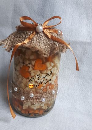 عکسی از دستور ترشی گل کلم