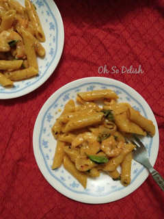 A picture of Prawn and roasted red bell pepper basil pasta.