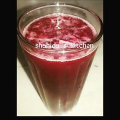 A picture of Hibiscus drink.