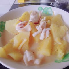 Fresh pineapple and squid A picture of Fresh pineapple and squid.