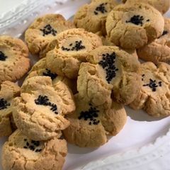 A picture of Chinese Crumbly Cookies (Taosu, 桃酥).