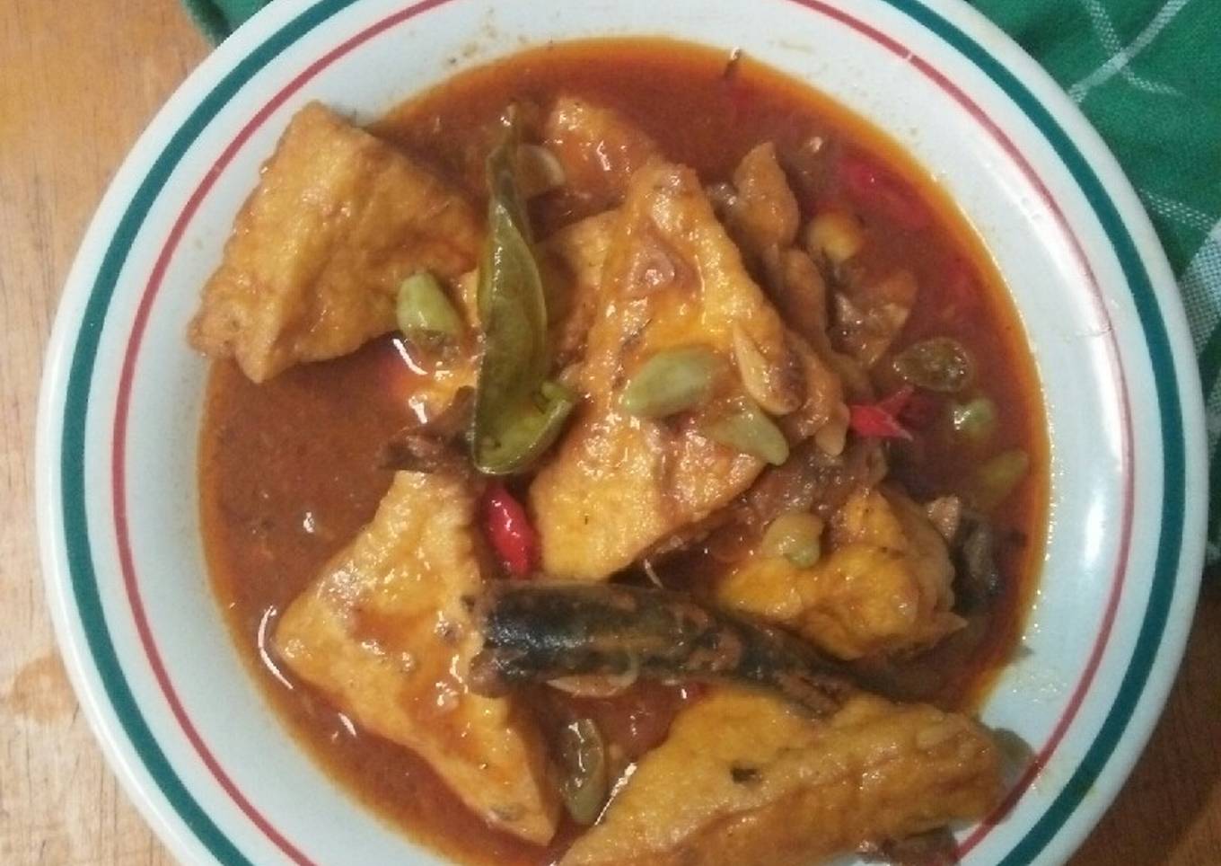 Tahu kuah sarden