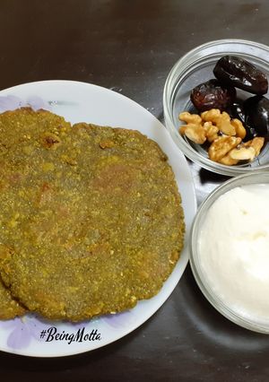 A picture of Hariyali Bajra Paratha.