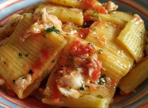 Foto di Paccheri rigati con scorfano e ciliegino!