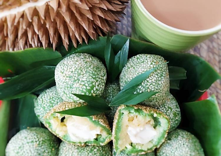 Onde2 Pandan Durian Keju Melted Maknyus