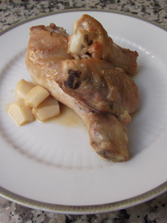 Una foto de Pollo al ajillo
