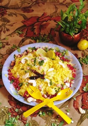 A picture of LEMON RICE/ Chitranna & Gojju.