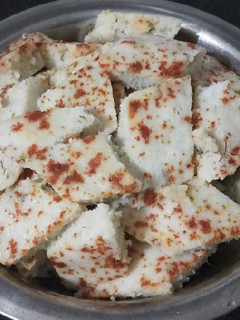 ખાટા ઢોકળાં (Khata Dhokla Recipe In Gujarati) રેસીપી મુખ્ય ફોટો