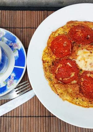 A picture of Tomato Cheese Omelette 🍅🧀 (10 minute Recipe).