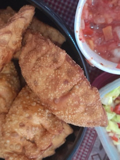 Una foto de Empanadas criollas con carne