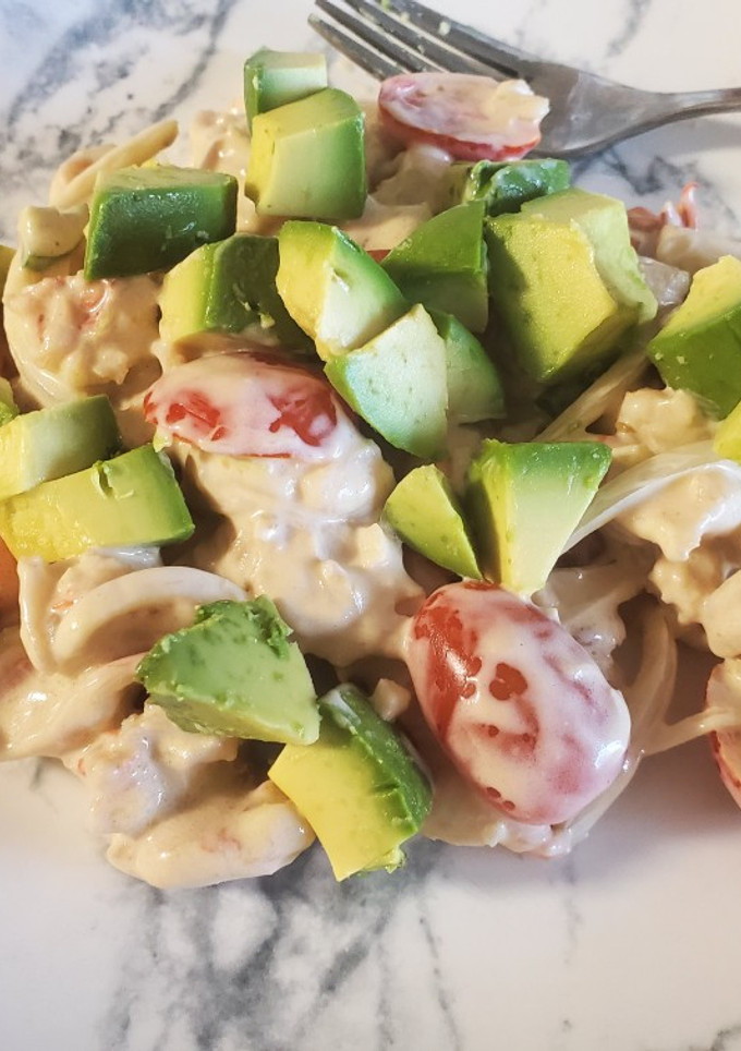 Una foto de Ensalada de camarón estilo veracruz