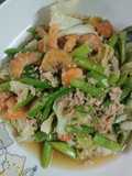 ผัดผักกุ้งแห้งหมูสับ