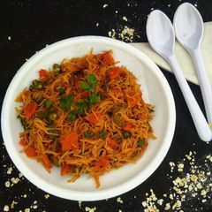 A picture of Homemade oats vermicelli.