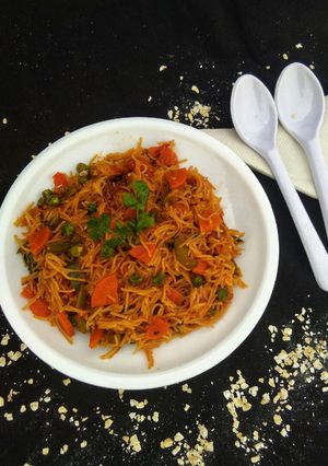 A picture of Homemade oats vermicelli.