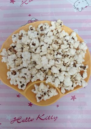 Hình của món Bắp rang bơ bằng nồi chiên k dầu (không cần dầu ăn).