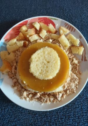 A picture of Mango bread cake.