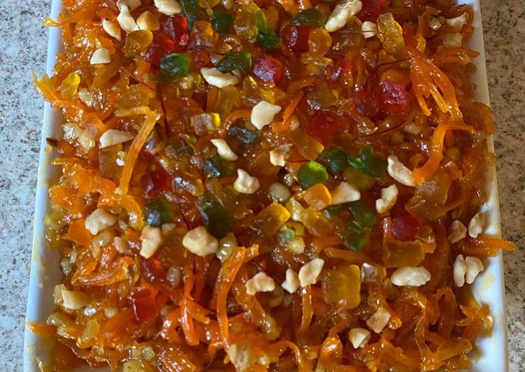 Recipe of Perfect Carrot and walnut halwa (vegan)