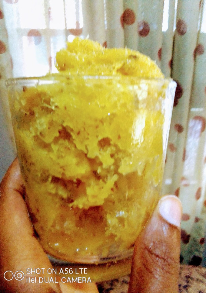 A picture of Frozen Pineapple Paste.