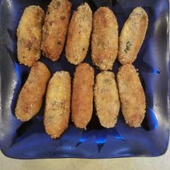 A picture of Resha kabab.