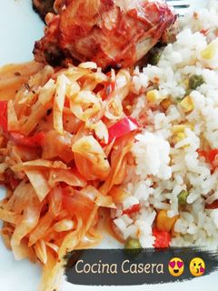 Una foto de Repollo guisado 😍😍😍