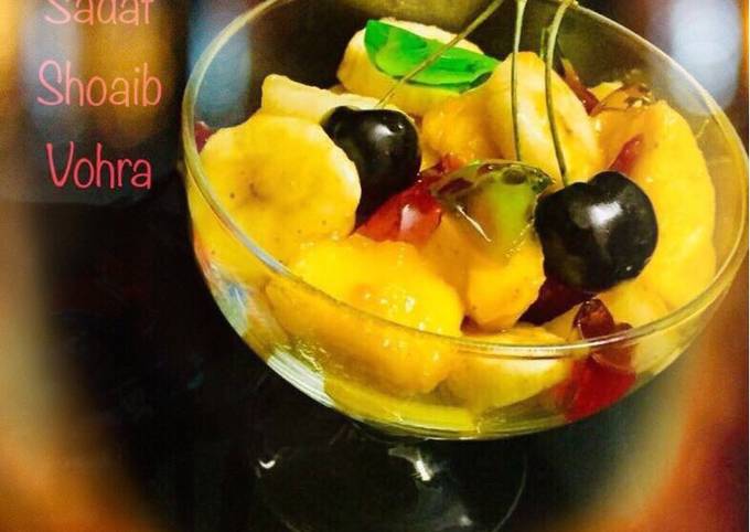 Recipe of Any-night-of-the-week Mix seasonal fruit chat