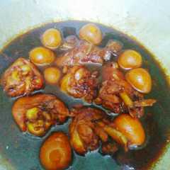 รูปของ Semur Ayam telur puyuh Enak Gampang