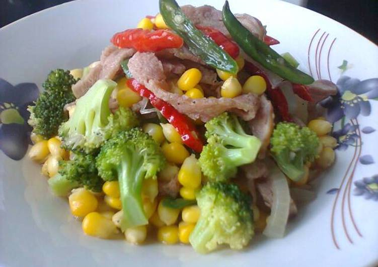  Resep  Tumis Jagung  Brokoli  oleh Selli Salbiah Cookpad