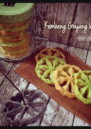 Foto resep Kembang Goyang Wijen