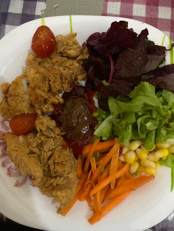 Langkah Mudah untuk Membuat Resep  Simple Crispy fish and salad yang Bisa Manjain Lidah, Lezat