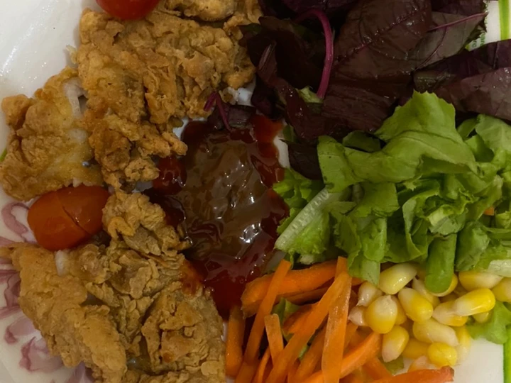 Langkah Mudah untuk Membuat Resep  Simple Crispy fish and salad yang Bisa Manjain Lidah, Lezat