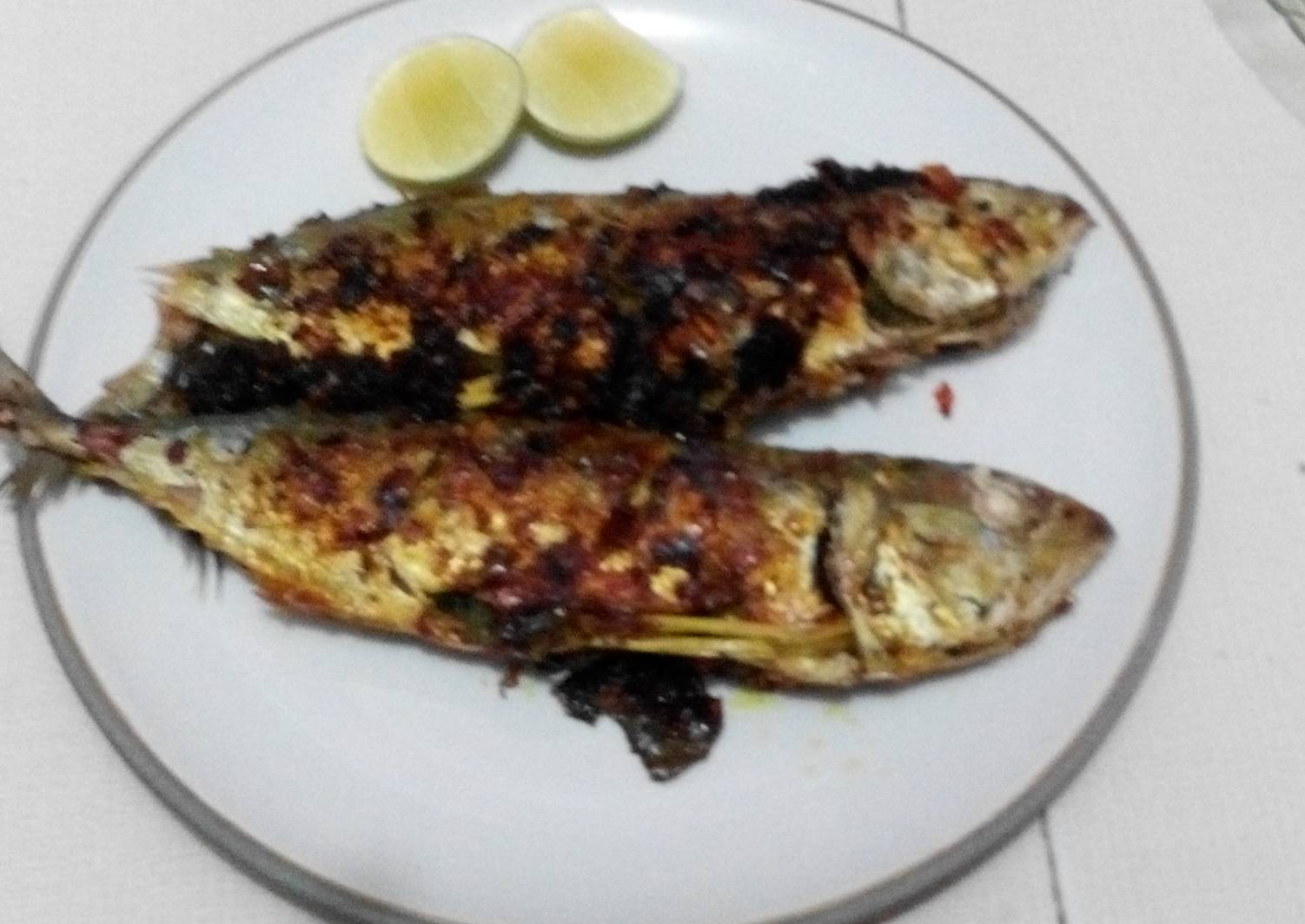 Resep Ikan Kembung Bakar Pedas oleh Rika Cookpad