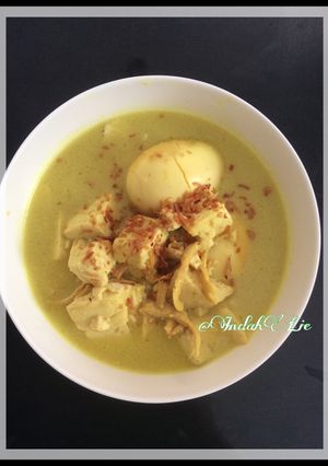 Foto resep Opor Tahu Telur Ayam Suwir