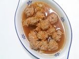 Bola daging kuah sayuran
